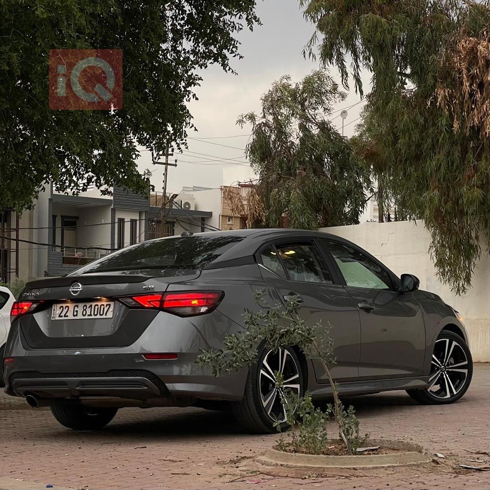 نيسان سنترا